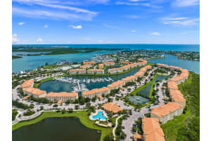 17 Harbour Isle Drive W Ph03, Hutchinson Island, FL 34949 - MLS#R11136442