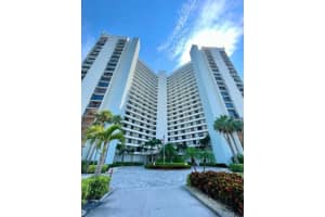 9650 S Ocean Drive 2009, Jensen Beach, FL 34957 - MLS#R11136483