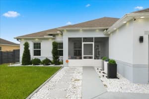 1118 SW Ingrassina Avenue, Port Saint Lucie, FL 34953 - MLS#R11136502