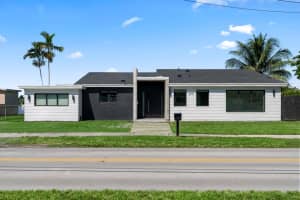 2511 209th Terrace, Miami, FL 33180 - MLS#R11136507