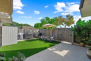 302 3rd Way, West Palm Beach, FL 33407 - MLS#R11136535