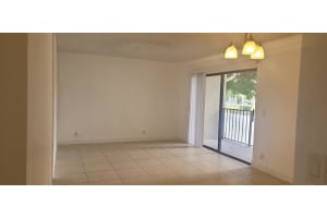 1523 Lake Crystal Drive E, West Palm Beach, FL 33411 - MLS#R11136559