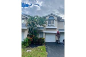 2078 Discovery Circle E, Deerfield Beach, FL 33442 Sold 12/29/25