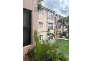 2846 University Drive, Davie, FL 33328 - MLS#R11136590