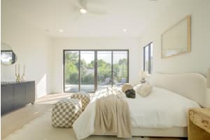 226 NE 11th St, Delray Beach, FL 33444, Sold 10/30/25