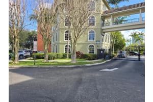 1640 Presidential Way, West Palm Beach, FL 33401 - MLS#R11136633