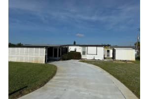 11055 Federal Highway, Hobe Sound, FL 33455 - MLS#R11136642