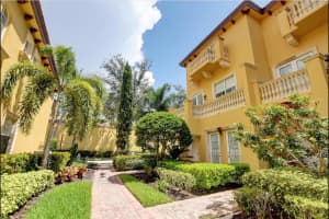 545 NE 69th Circle, Boca Raton, FL 33487 - MLS#R11136653