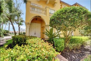 545 NE 69th Circle, Boca Raton, FL 33487 - MLS#R11136653