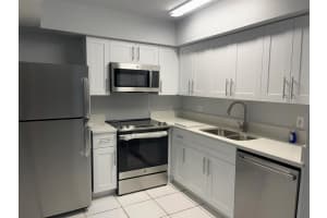 1195 Nw 16th Avenue 6, Boca Raton, Fl 33486, Boca Raton