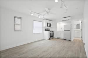 4832 SE Anchor Avenue SE, Stuart, FL 34997 - MLS#R11136664