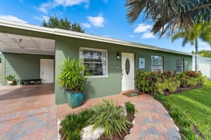 1009 Mohican Boulevard, Jupiter, FL 33458 Sold 11/24/25