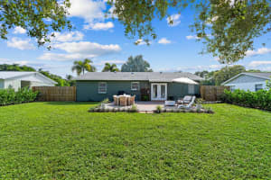 1009 Mohican Boulevard, Jupiter, FL 33458 Sold 11/24/25