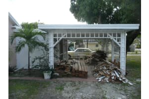 525 24th Avenue N, Lake Worth Beach, FL 33460 - MLS#R11136762