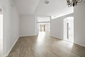 835 Greenleaf Circle, Vero Beach, FL 32960 - MLS#R11136791