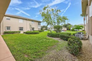 21 Lake Vista Trail 101, Port Saint Lucie, FL 34952 Sold 12/29/25