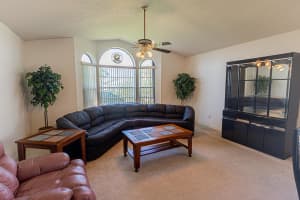 859 SE Roulette Lane, Port Saint Lucie, FL 34983 - MLS#R11136808