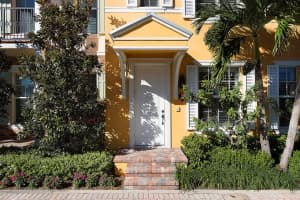 389 E Cannery Row Circle, Delray Beach, FL 33444 - MLS#R11136899