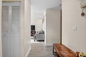 211 Meadows Drive, Boynton Beach, FL 33436 - MLS#R11136917