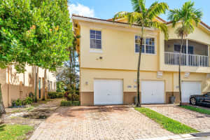 3246 Mirella Drive, Riviera Beach, FL 33404 - MLS#R11136928