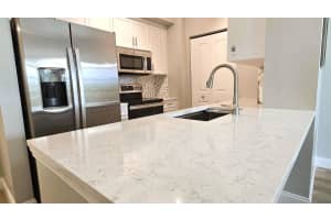 630 S Sapodilla Avenue Penthouse 521, West Palm Beach