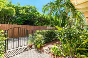 218 S Federal Highway 2, Lake Worth Beach, FL 33460 - MLS#R11136939