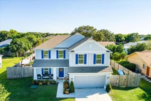 2450 SE Toledo Avenue, Port Saint Lucie, FL 34952 - MLS#R11136964