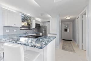 3472 NE Causeway Boulevard 104, Jensen Beach, FL 34957 - MLS#R11136976