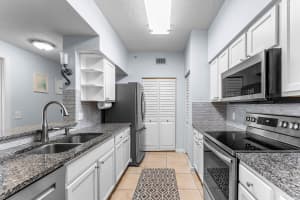 8211 Myrtlewood Circle W, Palm Beach Gardens, FL 33418 - MLS#R11136977