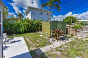 340 Russlyn Drive, West Palm Beach, FL 33405 - MLS#R11136983