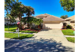 9089 Bay Harbour Circle, West Palm Beach