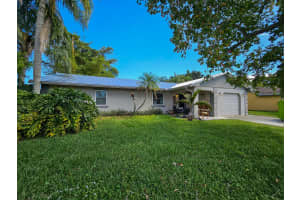 213 SE Whitmore Drive, Port Saint Lucie, FL 34984 Sold 11/20/25
