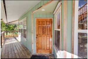 5065 SE Orange Street SE, Stuart, FL 34997 - MLS#R11137056