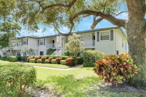 20 Southport Lane E, Boynton Beach