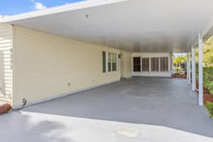 8101 Long Drive, Port Saint Lucie, FL 34952 - MLS#R11137071