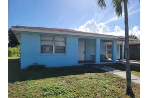 1119 W 32nd Street, Riviera Beach, FL 33404 - MLS#R11137090