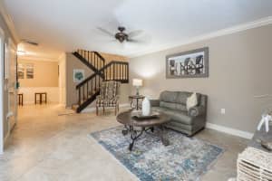 130 1st Terrace, Palm Beach Gardens, FL 33418 - MLS#R11137140