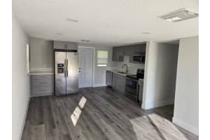 4225 32nd Avenue, Vero Beach, FL 32967 - MLS#R11137146