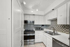 3000 Presidential Way 207, West Palm Beach, FL 33401 - MLS#R11137194