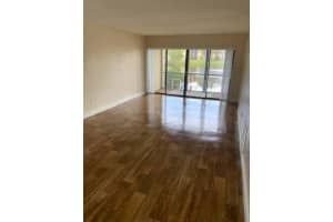 2050 Oleander Boulevard Boulevard 5-104, Fort Pierce, FL 34950 - MLS#R11137200