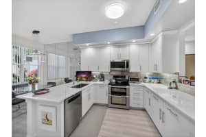 118 Palm Point Circle B, Palm Beach Gardens, FL 33418 - MLS#R11137206