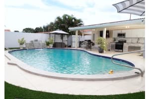 352 Greenbrier Drive, Lake Worth Beach, FL 33461 - MLS#R11137208