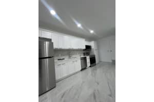 4588b Old Okeechobee Blvd, West Palm Beach, FL 33417 - MLS#R11137215