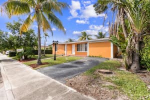 3329 El Vedado Ct E Court E, West Palm Beach, FL 33405 - MLS#R11137246