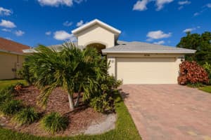9756 Palm Breezes Drive, Fort Pierce, FL 34945 - MLS#R11137262
