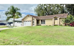 901 SW Gaitor Avenue, Port St Lucie, FL 34953 - MLS#R11137286