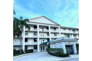 3500 Whitehall Drive, West Palm Beach, FL 33401 - MLS#R11137296