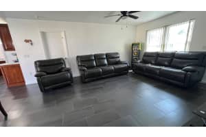 1579 SE Minorca Avenue, Port St Lucie, FL 34952 - MLS#R11137314