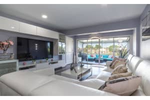 2915 SW 15th Street 203, Delray Beach, FL 33445 - MLS#R11137322