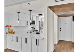 21 Royal Palm Way 303, Boca Raton, FL 33432 - MLS#R11137330